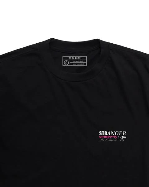 Camiseta Stranger Most Hated Pink (Preta)