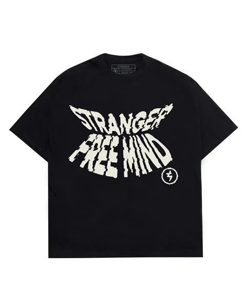 Camiseta Stranger Oversized Free Mind (Preta)