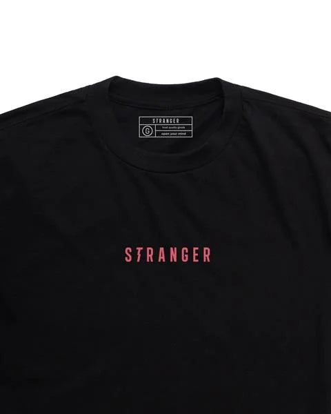 Camiseta Stranger Purpple Logo (Preta)